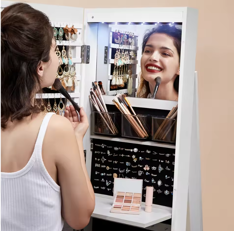 Draaibare Sieradenkast met Spiegel – LED, Slot en Veel Opbergruimte