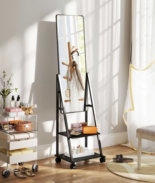 Staande Passpiegel met Planken en Wieltjes 42×155 cm – Zwart