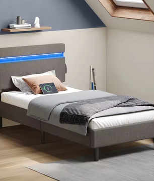 Gestoffeerd Bed met LED-Verlichting, USB en Type-C Oplaadpoorten