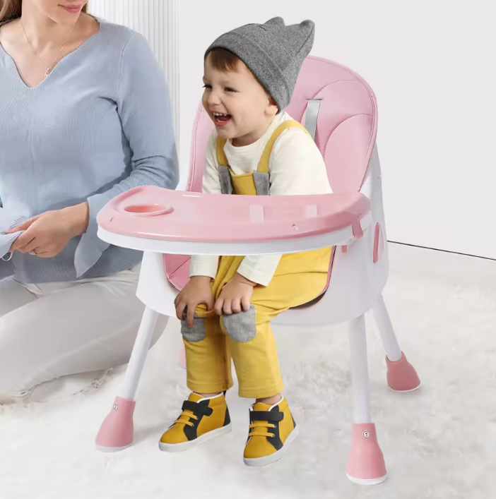 Kinderstoel met 5-punts veiligheidsharnas – Verstelbaar, Opvouwbaar en Lichtgewicht