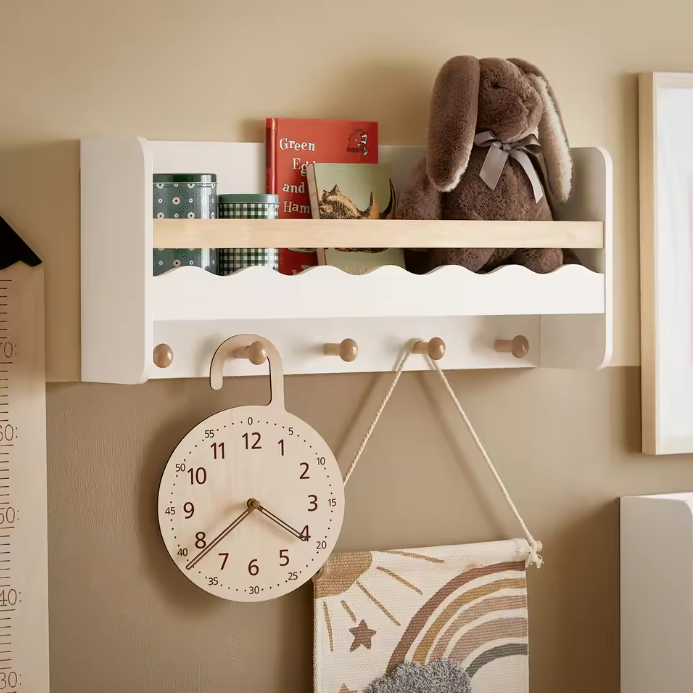 Kinder Wandgarderobe met Boekenplank en Haken – Praktische Opbergoplossing voor Kinderkamer