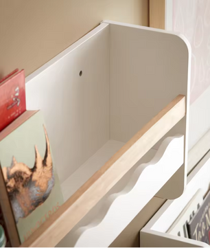 Kinder Wandgarderobe met Boekenplank en Haken – Praktische Opbergoplossing voor Kinderkamer