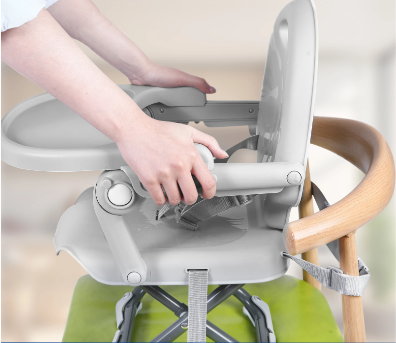 Opvouwbare Baby Zitverhoger met Afneembaar Dienblad – Compact en Draagbaar