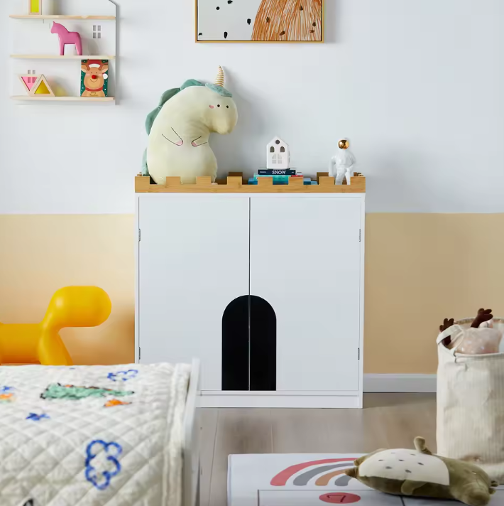 Kinderopbergkast met Deuren en Planken – Speelgoed- en Boekenkast