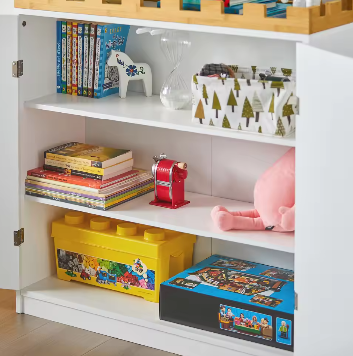 Kinderopbergkast met Deuren en Planken – Speelgoed- en Boekenkast