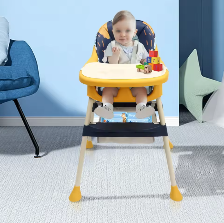 4-in-1 Opvouwbare Baby Eetstoel met Blad en Voetsteun – Voor Thuis en Onderweg