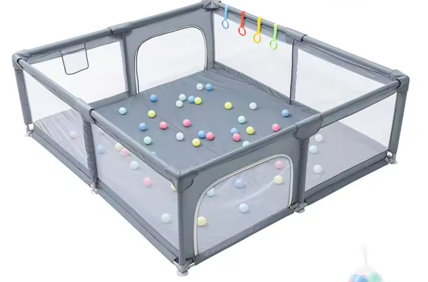 Baby Speelbox / Speelhek met Veiligheidsbarrière en Speelelementen