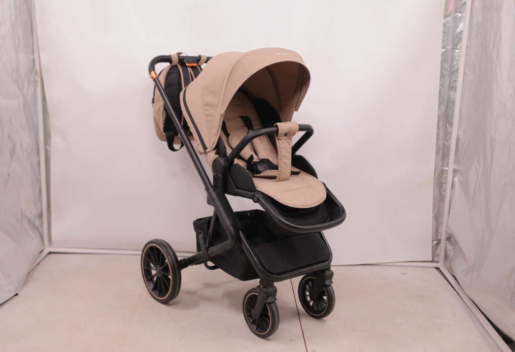 4-in-1 Opvouwbare Kinderwagen met Converteerbaar Baby-autostoeltje (tot 26 kg)