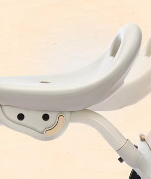 Opvouwbare Peuter Driewieler met Pedalen en Opbergmand – Voor Kinderen van 1–4 Jaar