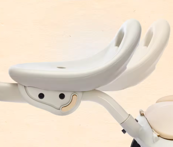 Opvouwbare Peuter Driewieler met Pedalen en Opbergmand – Voor Kinderen van 1–4 Jaar