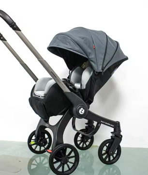 4-in-1 Kinderwagen Reissysteem – Twee-weg Zitting, Opvouwbaar en Lichtgewicht