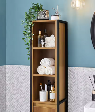 Smalle Hoge Badkamerkast met Open Vakken en Deur – Vrijstaand Opbergmeubel in Vintage Stijl