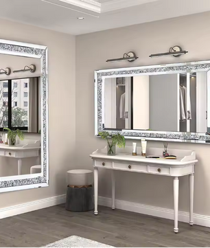 Glamour Wandspiegel met Kristallen Rand – Luxe Decoratieve Spiegel voor Interieur