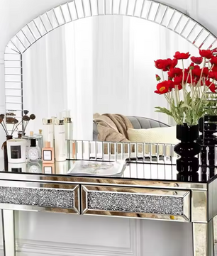 Grote Gebogen Wandspiegel 100 × 70 cm met Afgeschuind Glazen Frame