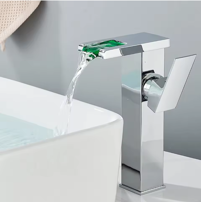 LED Waterval Wastafelkraan – Mengkraan Warm en Koud, Dekmontage