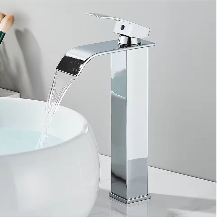 Mat Zwarte Waterval Wastafelkraan – Mengkraan Warm en Koud, Eengreeps
