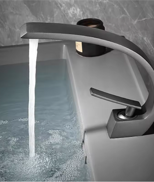 Messing Wastafelkraan Mengkraan Warm en Koud – Gebogen Design