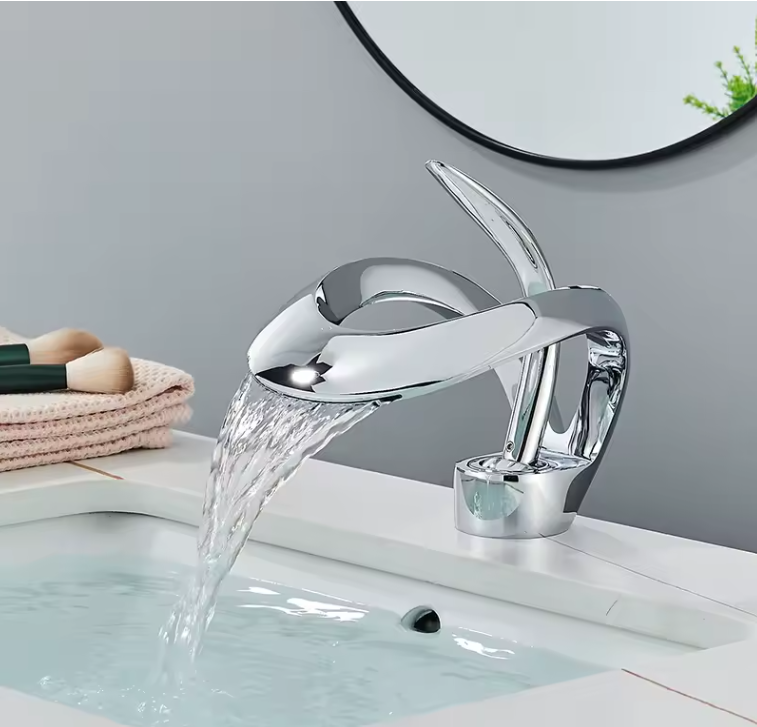 Waterval Wastafelkraan Mengkraan Warm en Koud – Messing
