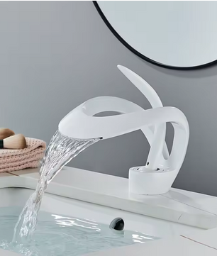 Waterval Wastafelkraan Mengkraan Warm en Koud – Messing