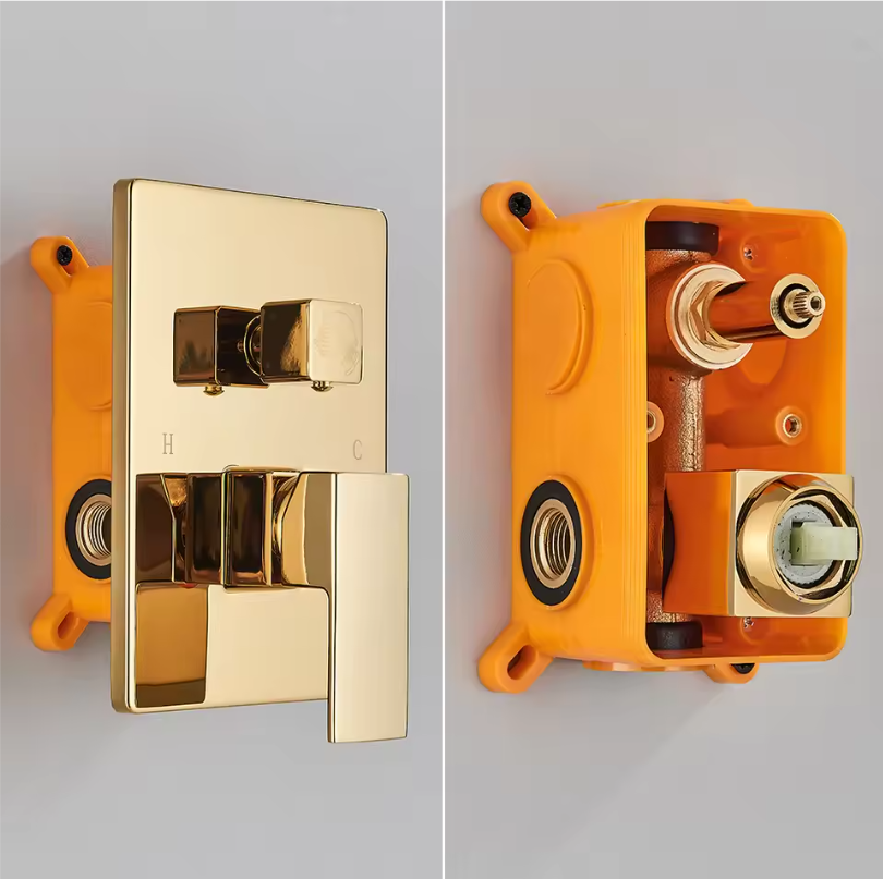 Gouden Inbouw Douche Set met Regendouche en Handdouche – 2-Weg Systeem