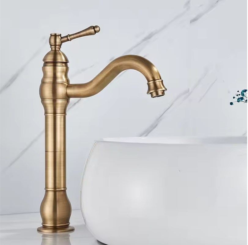 Antieke Messing Wastafelkraan met Mengfunctie – Badkamerkraan voor Warm en Koud Water