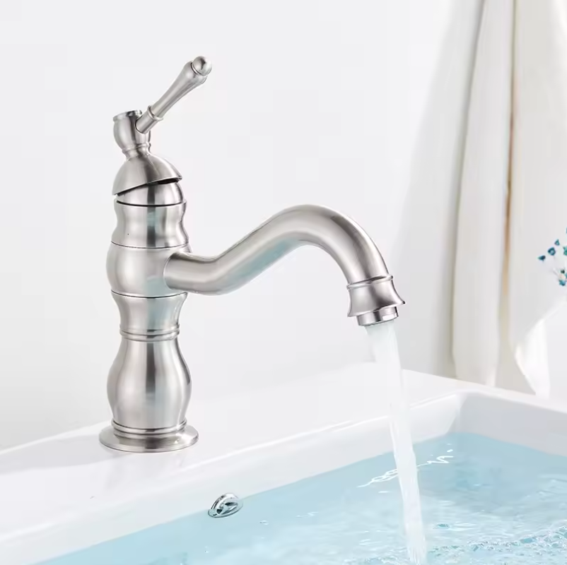 Antieke Messing Wastafelkraan met Mengfunctie – Badkamerkraan voor Warm en Koud Water