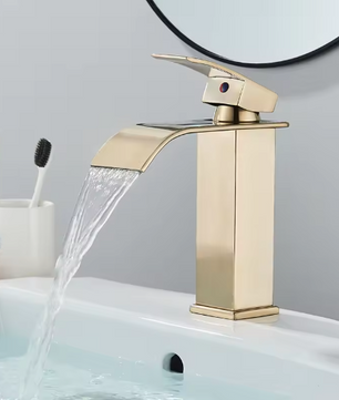 Waterval Wastafelkraan Ééngreeps – Badkamerkraan met Mengfunctie voor Warm en Koud Water