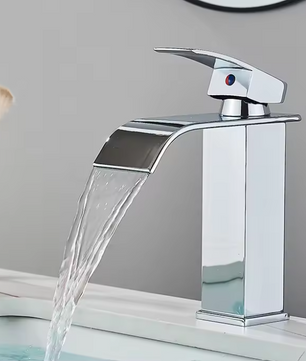 Waterval Wastafelkraan Ééngreeps – Badkamerkraan met Mengfunctie voor Warm en Koud Water