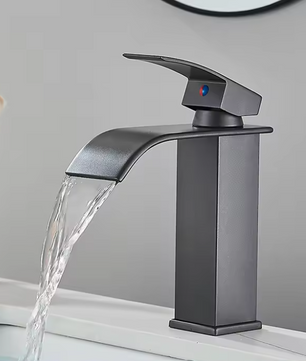 Waterval Wastafelkraan Ééngreeps – Badkamerkraan met Mengfunctie voor Warm en Koud Water