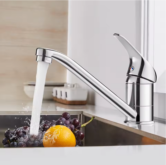 Chroom Keukenkraan met 360° Draaibare Uitloop – Messing Mengkraan met Éénhendel Bediening, Waterbesparend en Duurzaam