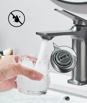 Moderne Badkamer Wastafelkraan met Eén Hendel – Warm en Koud Water, RVS Look