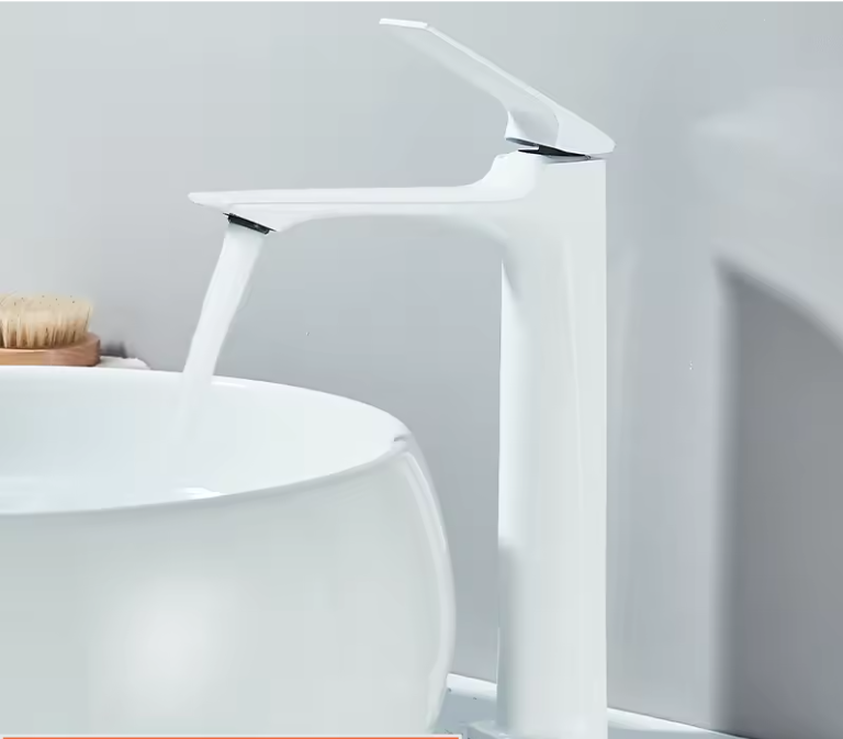 Moderne Badkamer Wastafelkraan met Eén Hendel – Warm en Koud Water, RVS Look