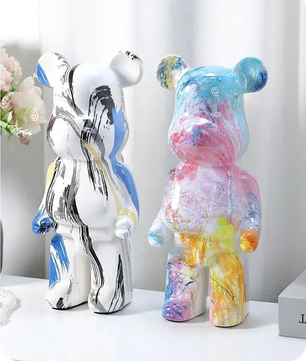 Scandinavisch Beer Beeld van Hars – Luxe Decoratieve Sculptuur voor Woonkamer en Bureau