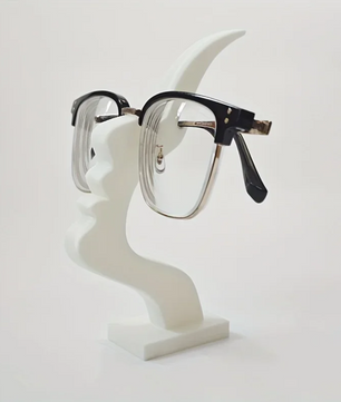 Minimalistische Brilhouder met Gebogen Vorm – Stijlvolle Bureau- en Nachtkastdecoratie