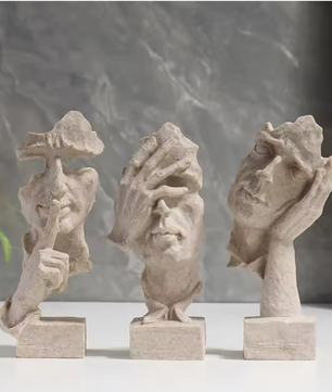 Set van 3 Abstracte Sculpturen 16 cm – “Silence Is Gold” Decoratie voor Bureau en Boekenplank