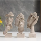 Set van 3 Abstracte Sculpturen 16 cm – “Silence Is Gold” Decoratie voor Bureau en Boekenplank