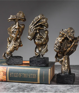Set van 3 Abstracte Sculpturen 16 cm – “Silence Is Gold” Decoratie voor Bureau en Boekenplank