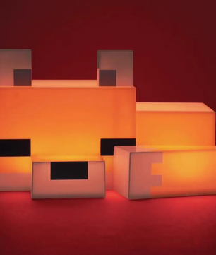 Vrijstaande Bureau Nachtlamp Vos – Decoratieve LED Lamp voor Slaapkamer en Gamekamer