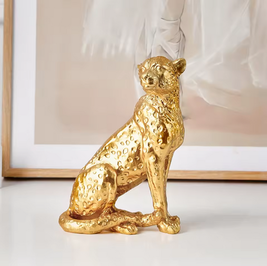 Gouden Luipaard Sculptuur – Luxe Decoratiebeeld voor Bureau en Interieur