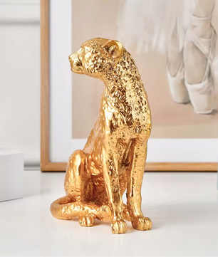 Gouden Luipaard Sculptuur – Luxe Decoratiebeeld voor Bureau en Interieur