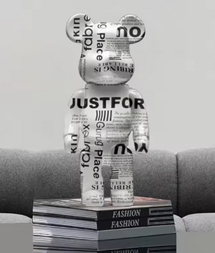 Graffiti Beer Decoratief Beeld met Opbergschaal – Moderne Abstracte Dieren Sculptuur voor Interieurdecoratie