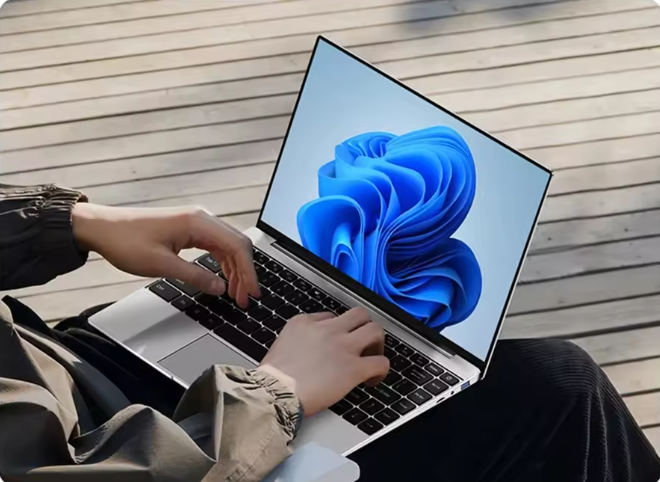 Laptop Notebook 14,1 inch Full HD – 12GB RAM, SSD Opslag, Intel Atom Processor en Windows 11 Pro