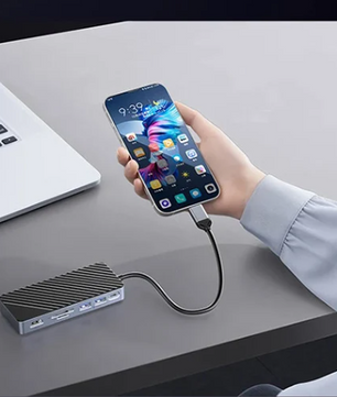 8-in-1 USB 3.2 Docking Station met M.2 SSD Behuizing – HDMI, RJ45, SD/TF, 10Gbps Multifunctionele Hub