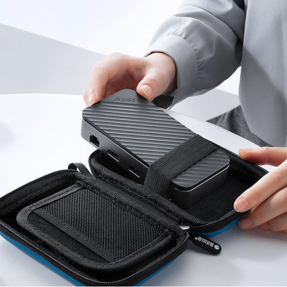 10-in-1 USB-C Docking Station met Koelventilator en M.2 NVMe/SATA SSD Behuizing, 4K HDMI en RJ45