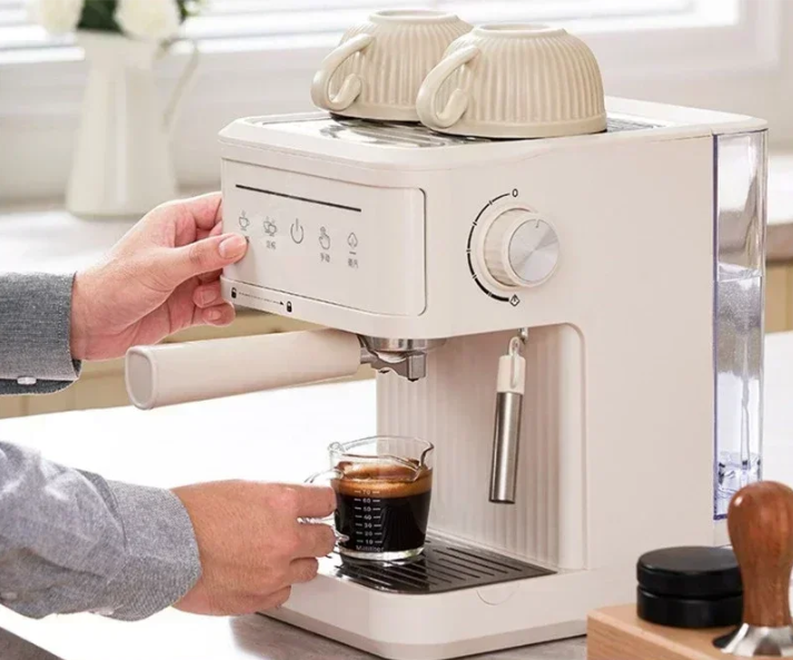 Halfautomatische Espresso Machine 20 Bar met Melksysteem en Stoomfunctie – Cappuccino en Latte Maker