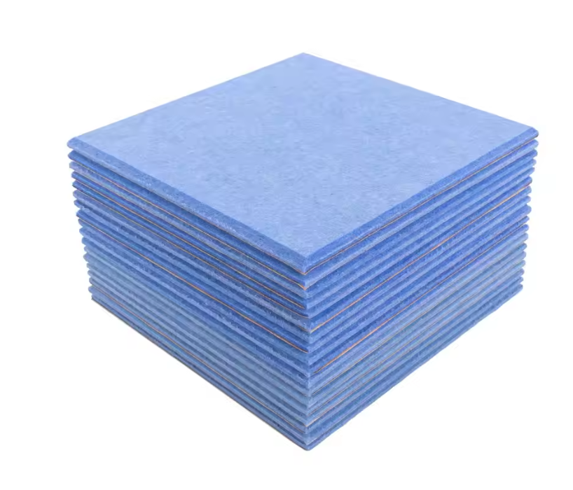 Set van 18 Zelfklevende Akoestische Panelen 30 × 30 × 0,9 cm – Hoge Dichtheid Polyester Geluidsabsorptie