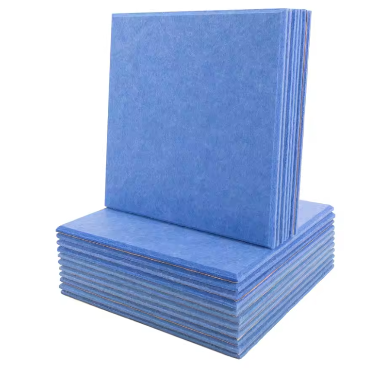 Set van 18 Zelfklevende Akoestische Panelen 30 × 30 × 0,9 cm – Hoge Dichtheid Polyester Geluidsabsorptie