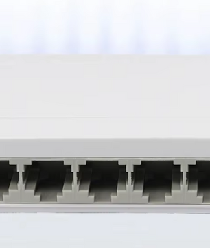 5-Poort Gigabit Ethernet Switch 10/100/1000Mbps – Plug en Play RJ45 Netwerkswitch voor Thuis en Kantoor