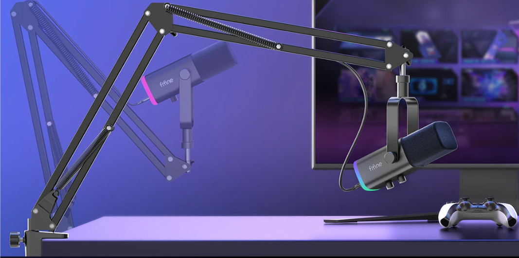 XLR/USB Gaming Microfoon Kit met Arm en RGB – Dynamische Mic Set