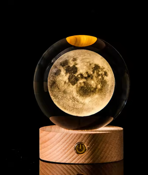 3D Kristallen Bol Decoratie met Zonnestelsel en Astronaut – LED Sfeerlicht